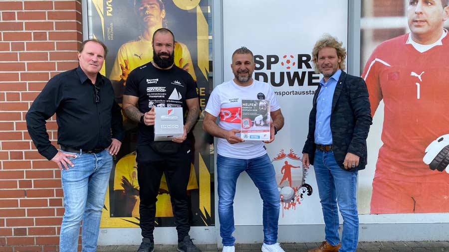 Patrick Korte, Frank Skrube (Wohnbau eG) und Sport Duwe unterstützen die Prof. Dr. Eggers-Stiftung
